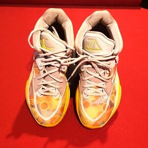 Nike Kyrie Infinity Pyramid